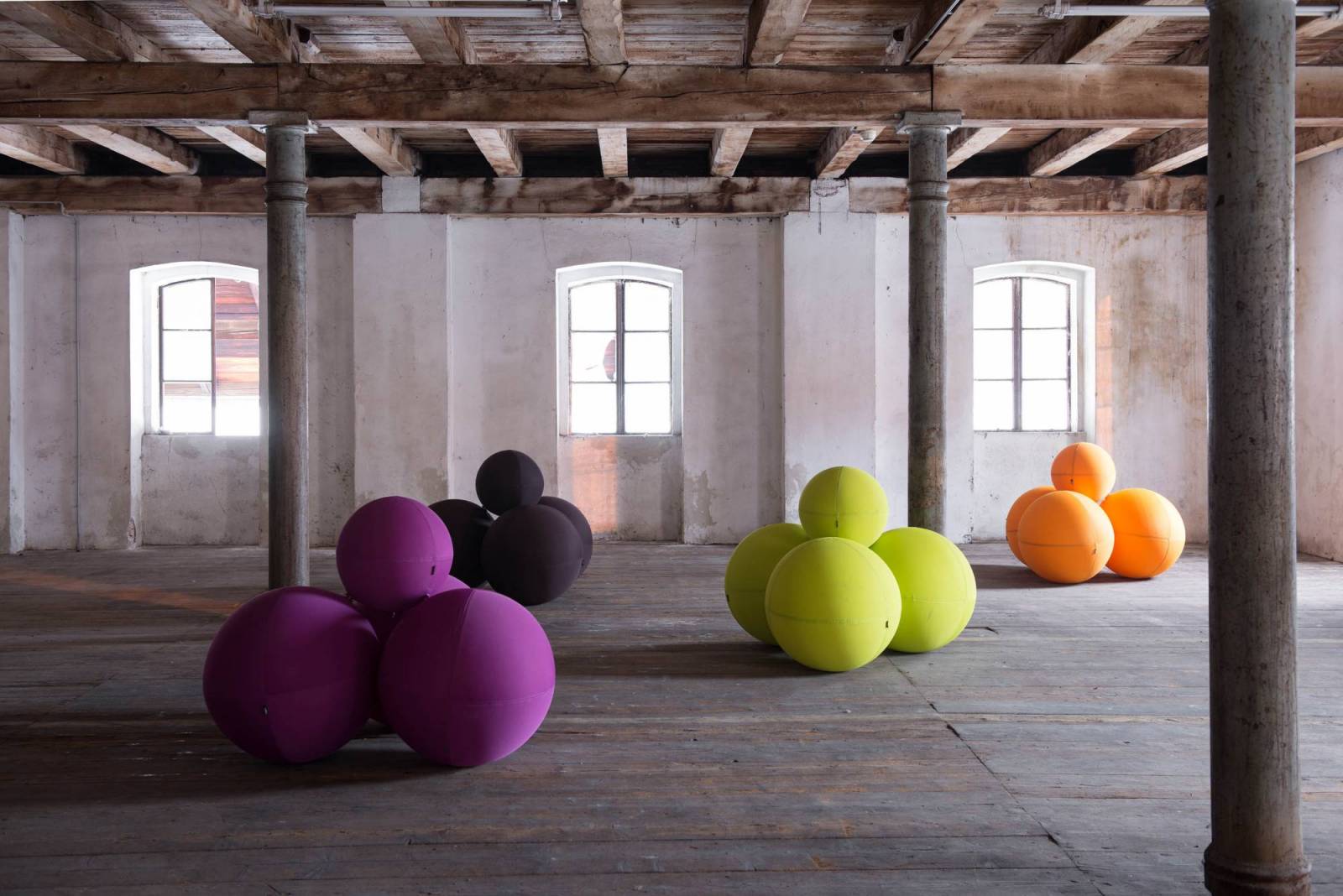 Vente de PLV gonflables GLOBE DIFFUSIONS